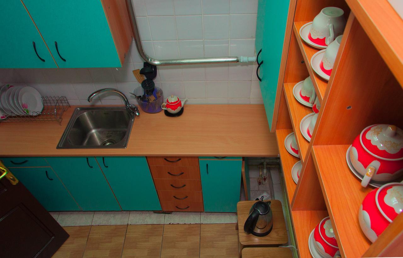 Globus Hostel Kiev Bagian luar foto