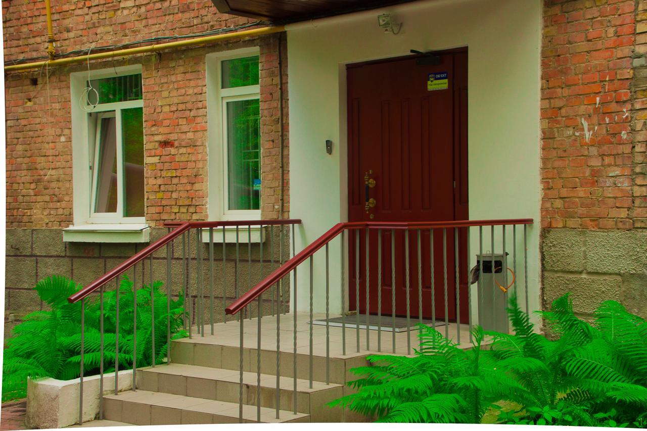 Globus Hostel Kiev Bagian luar foto