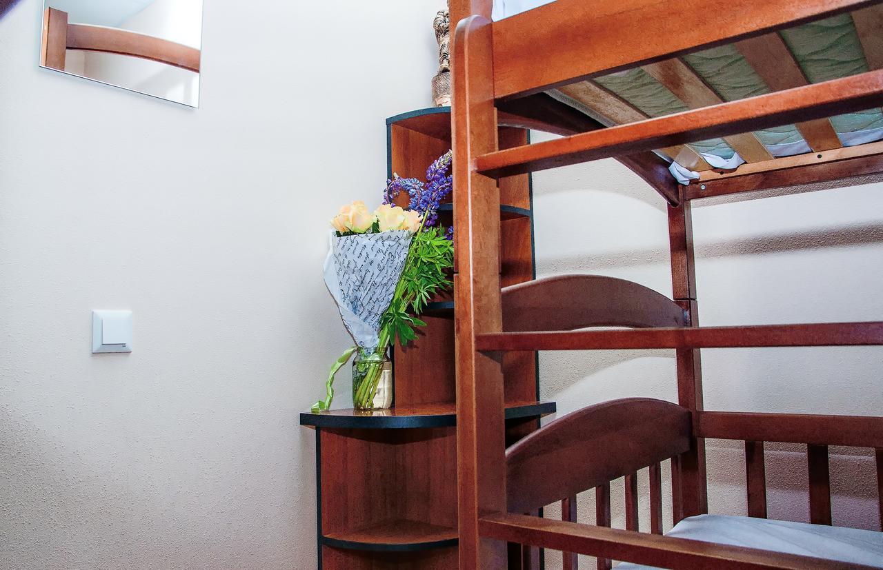 Globus Hostel Kiev Bagian luar foto